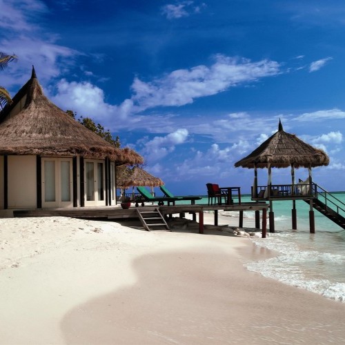 Luxurious Beachfront Pool Villa, Banyan Tree Vabbinfaru, Maldives