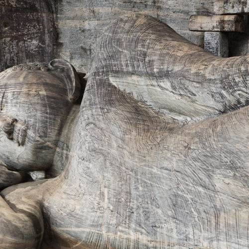 Sublime reclining Buddha statue at Gal Vihara, Polonnaruwa, Sri Lanka
